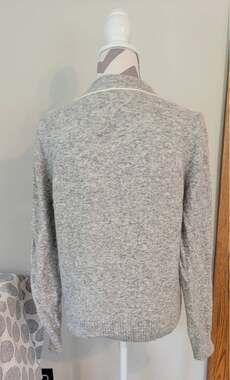 Athleta Merino Wool Transit Sweater Gray and White Medium
